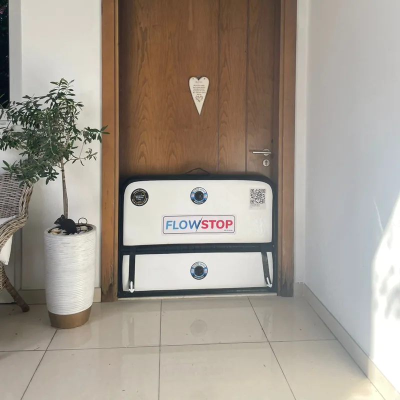 FlowStop installé sur porte d'entrée